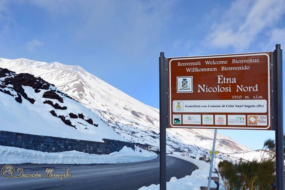 B & B Amici Dell'Etna Nicolosi Exteriér fotografie